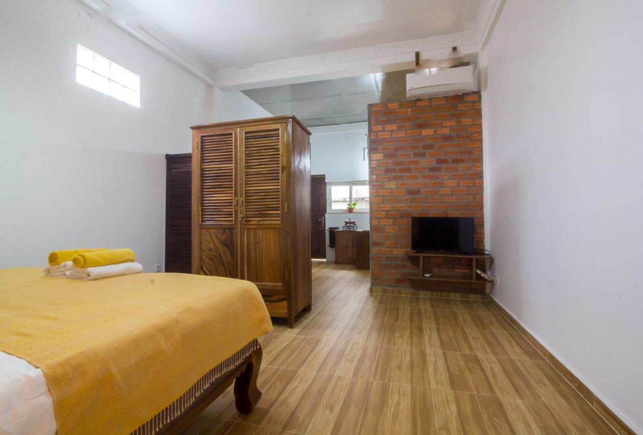 Angkor Dino Home Siem Reap Exterior photo